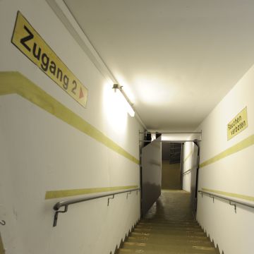 Tickets für Tour 2: Tiefbunker ... 2026-09-27 14:45 am 27.09.2026 - Karten kaufen